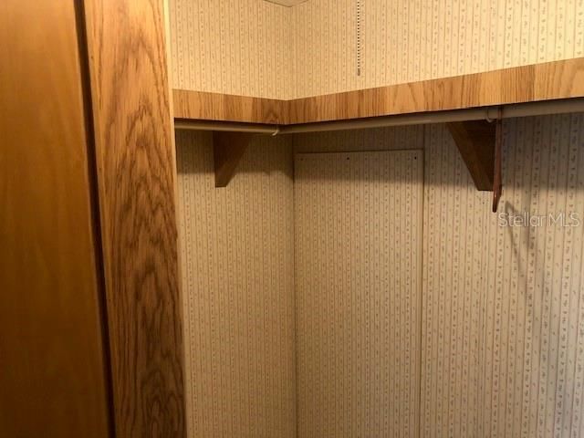 For Sale: $118,900 (3 beds, 2 baths, 960 Square Feet)