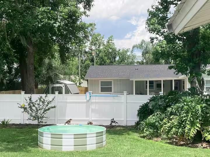 For Rent: $3,600 (3 beds, 2 baths, 1347 Square Feet)