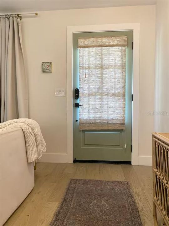 For Rent: $3,600 (3 beds, 2 baths, 1347 Square Feet)