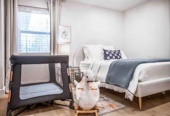 For Rent: $3,600 (3 beds, 2 baths, 1347 Square Feet)