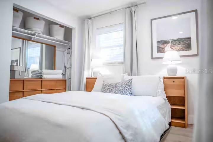 For Rent: $3,600 (3 beds, 2 baths, 1347 Square Feet)