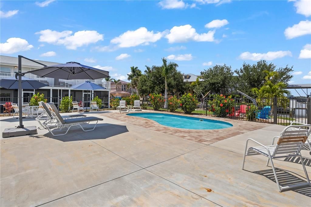 На продажу: $3,450,000 (0 спален, 0 ванн, 7400 Квадратных фут)