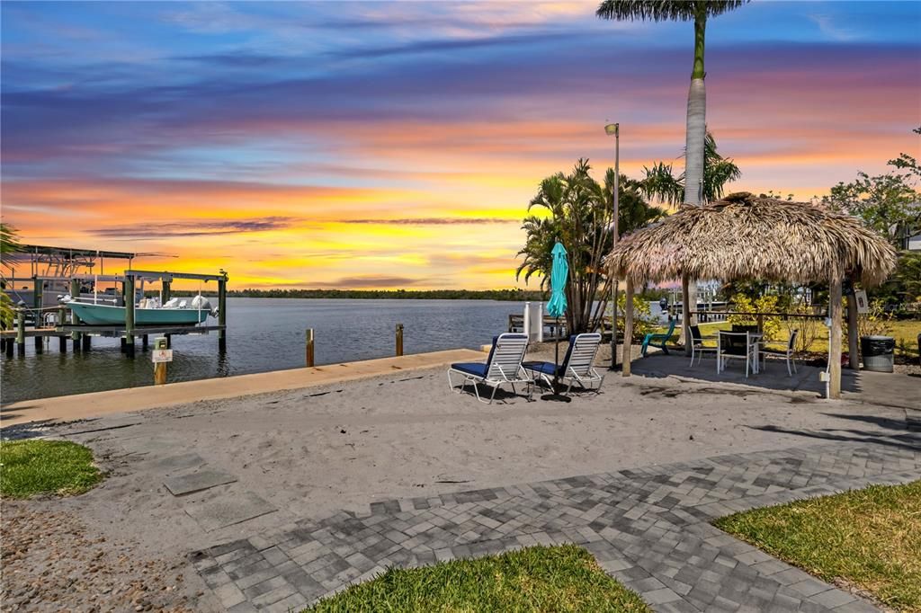 На продажу: $3,450,000 (0 спален, 0 ванн, 7400 Квадратных фут)