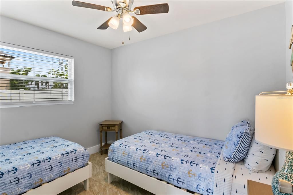 На продажу: $3,450,000 (0 спален, 0 ванн, 7400 Квадратных фут)