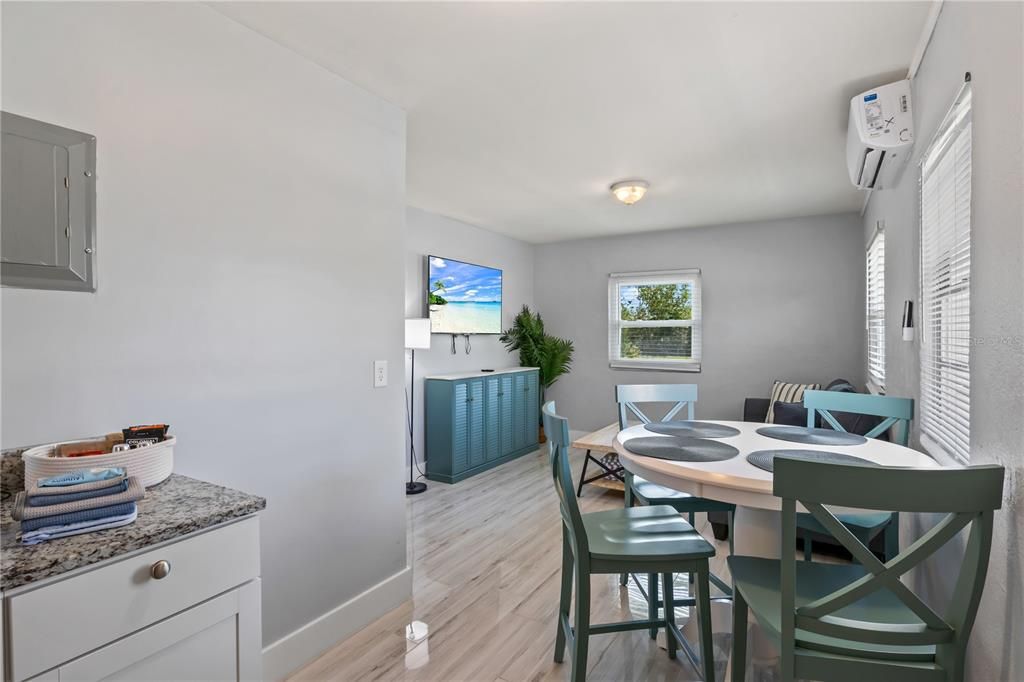 На продажу: $3,450,000 (0 спален, 0 ванн, 7400 Квадратных фут)