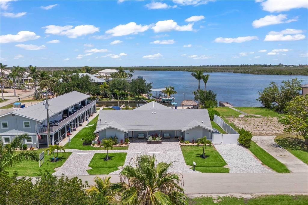 На продажу: $3,450,000 (0 спален, 0 ванн, 7400 Квадратных фут)