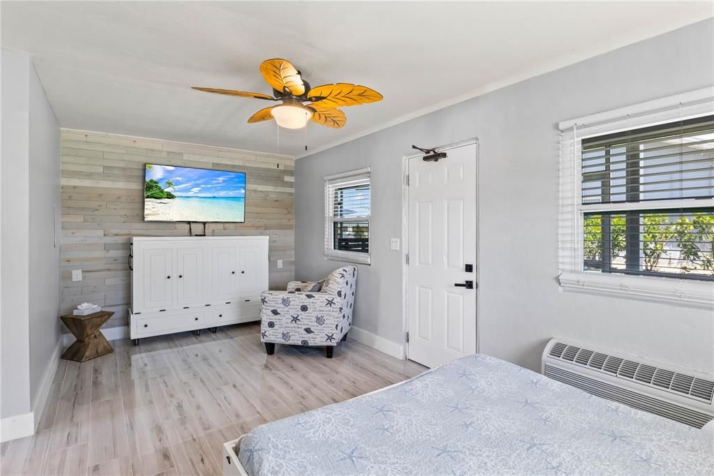 На продажу: $3,450,000 (0 спален, 0 ванн, 7400 Квадратных фут)