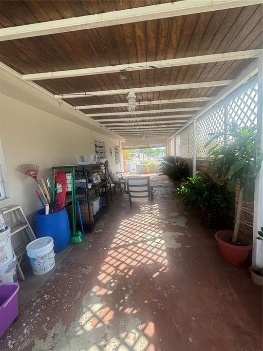 En Venta: $143,900 (3 camas, 2 baños, 932 Pies cuadrados)