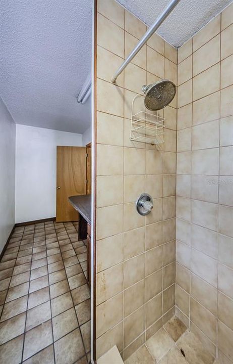 For Sale: $1,148,000 (5 beds, 2 baths, 4232 Square Feet)