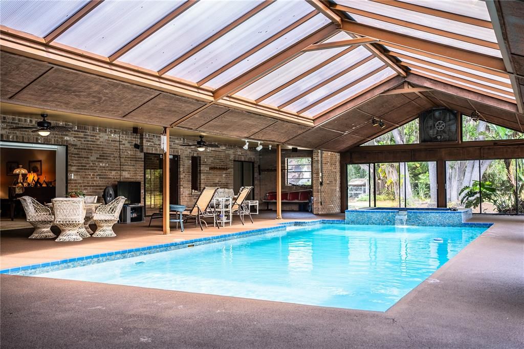 For Sale: $1,148,000 (5 beds, 2 baths, 4232 Square Feet)