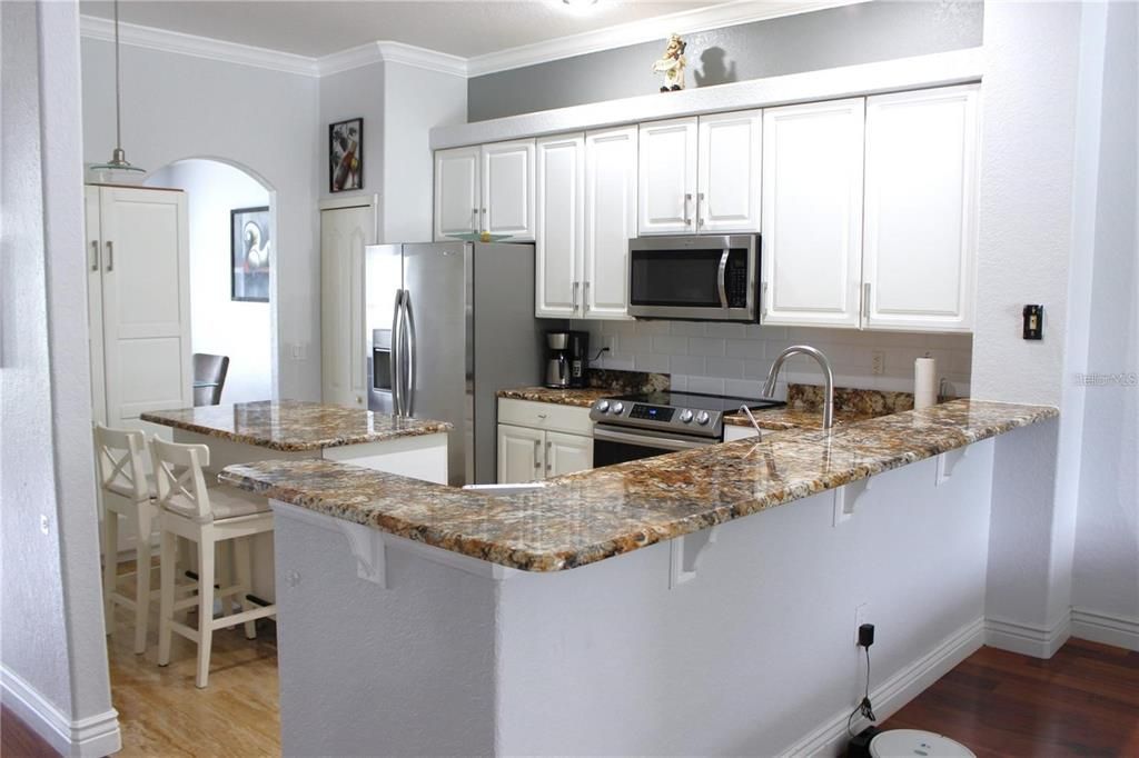 На продажу: $500,000 (3 спален, 2 ванн, 2066 Квадратных фут)