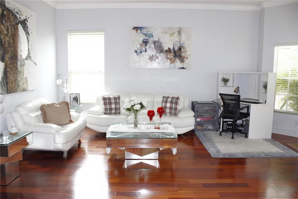 На продажу: $500,000 (3 спален, 2 ванн, 2066 Квадратных фут)