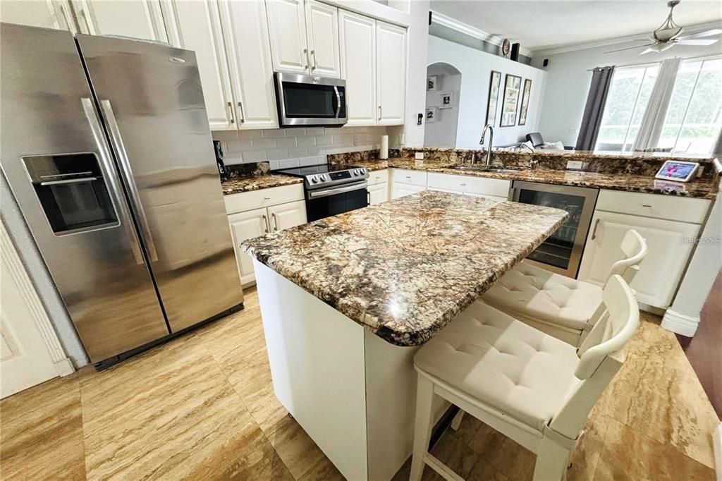 На продажу: $500,000 (3 спален, 2 ванн, 2066 Квадратных фут)