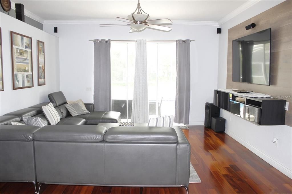 На продажу: $500,000 (3 спален, 2 ванн, 2066 Квадратных фут)