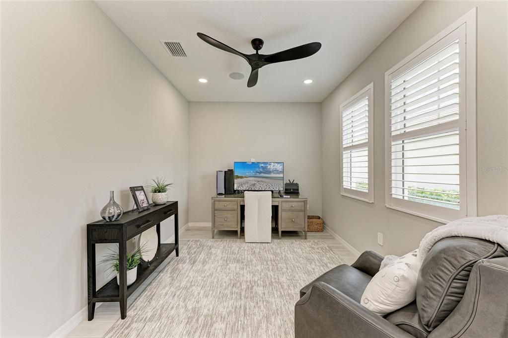 Active With Contract: $949,999 (3 beds, 2 baths, 2157 Square Feet)