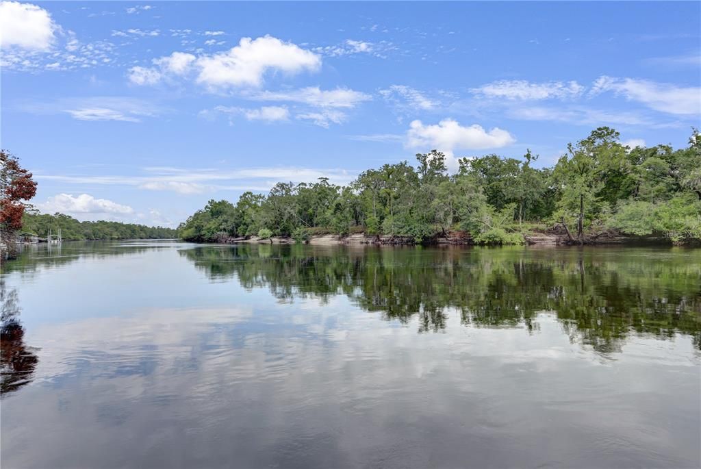 Недавно продано: $550,000 (3 спален, 3 ванн, 1620 Квадратных фут)