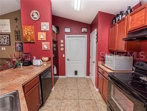 For Sale: $328,000 (5 beds, 3 baths, 1590 Square Feet)