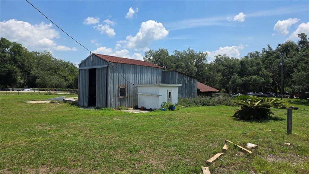 待售: $870,777 (4 贝兹, 1 浴室, 1740 平方英尺)