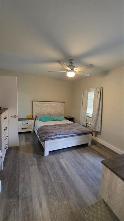 待售: $870,777 (4 贝兹, 1 浴室, 1740 平方英尺)