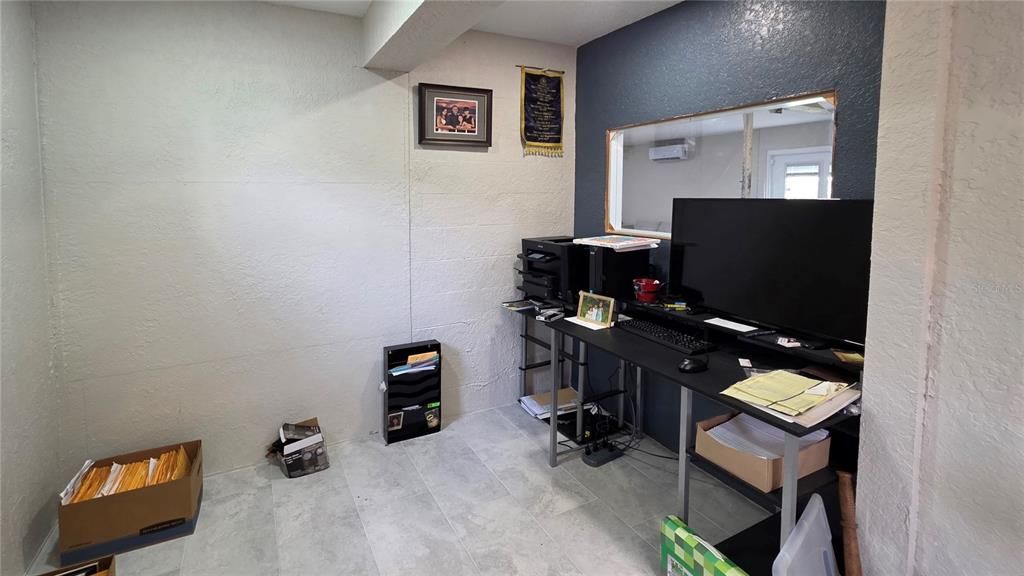 待售: $870,777 (4 贝兹, 1 浴室, 1740 平方英尺)