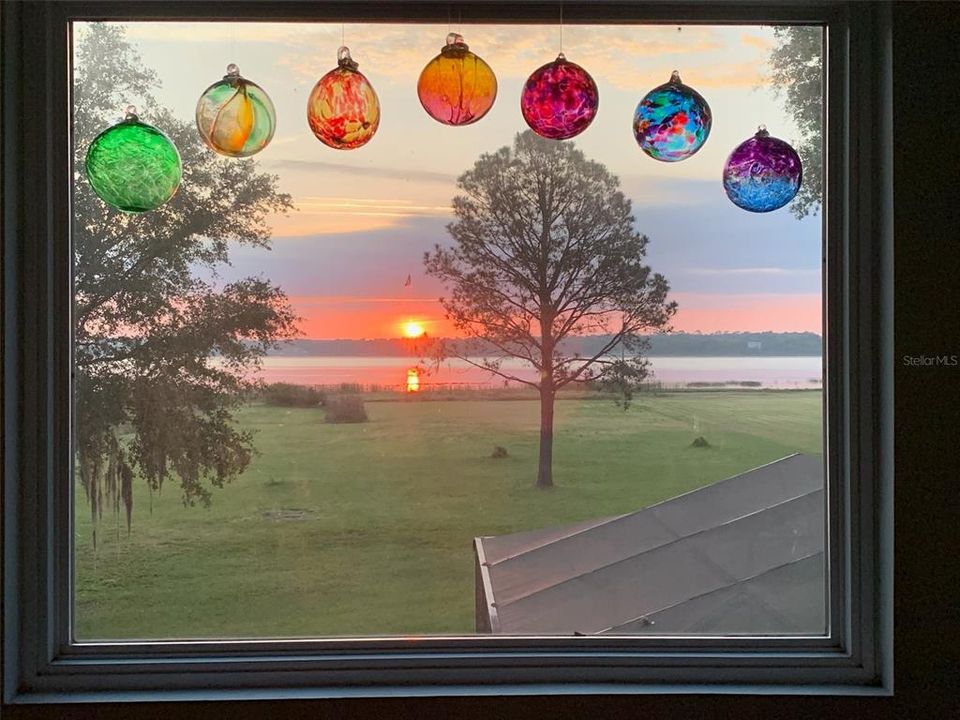 На продажу: $695,000 (3 спален, 2 ванн, 2108 Квадратных фут)