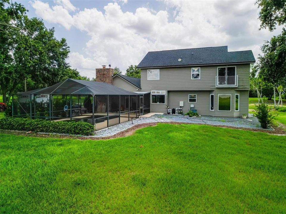 На продажу: $695,000 (3 спален, 2 ванн, 2108 Квадратных фут)