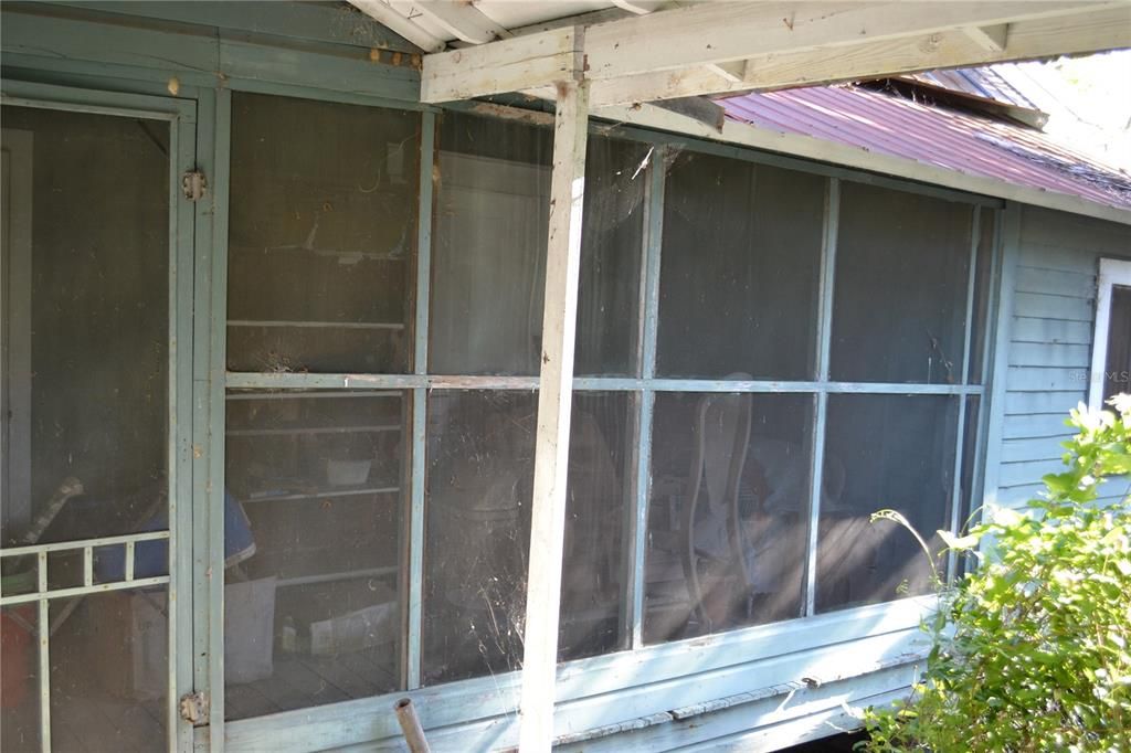 待售: $499,900 (2 贝兹, 1 浴室, 1787 平方英尺)