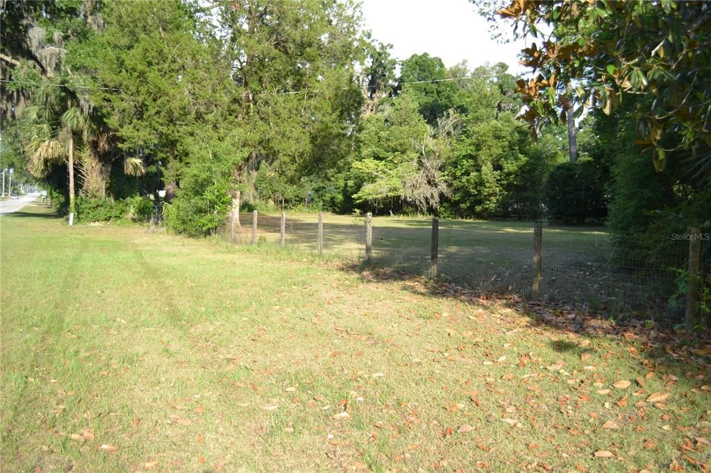 待售: $499,900 (2 贝兹, 1 浴室, 1787 平方英尺)