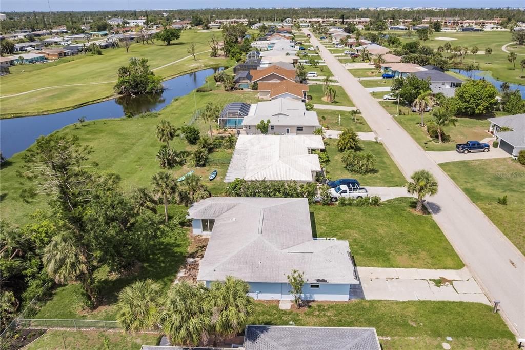 合同活跃: $210,000 (2 贝兹, 2 浴室, 1542 平方英尺)