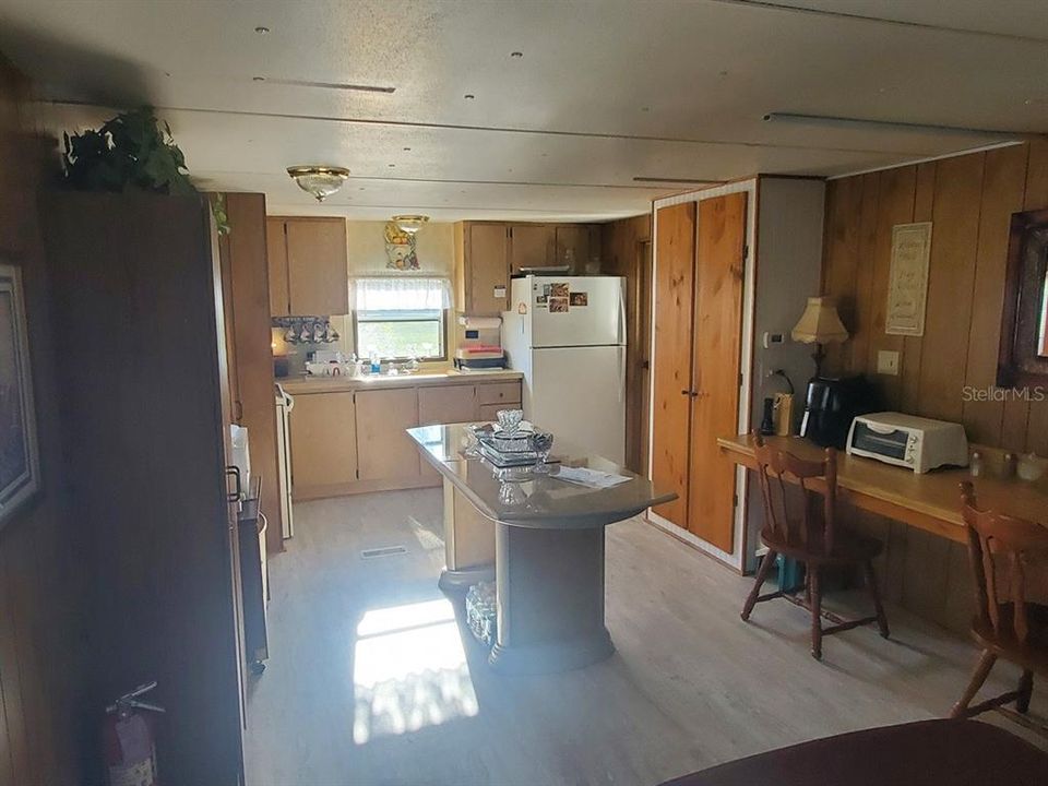 待售: $90,000 (2 贝兹, 2 浴室, 672 平方英尺)