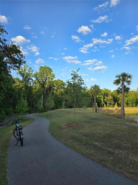 Active With Contract: $249,900 (2 beds, 2 baths, 1148 Square Feet)