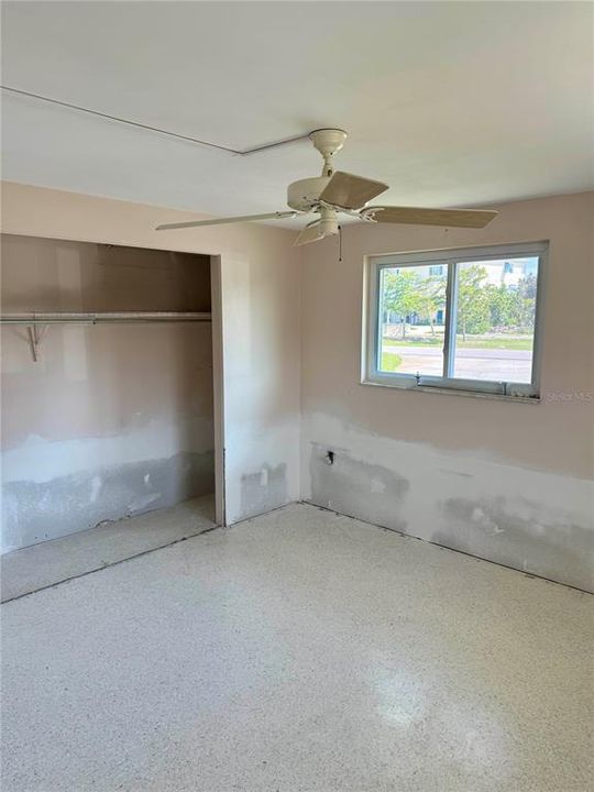 待售: $398,900 (2 贝兹, 2 浴室, 1391 平方英尺)