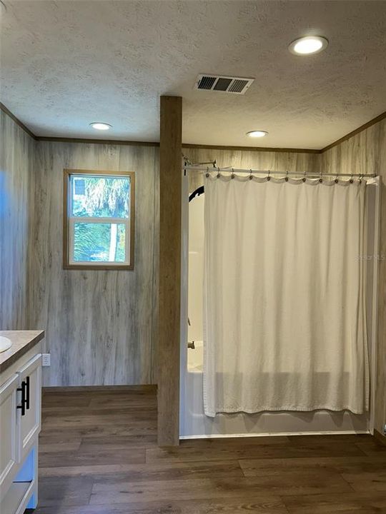 En Venta: $284,900 (3 camas, 2 baños, 1512 Pies cuadrados)