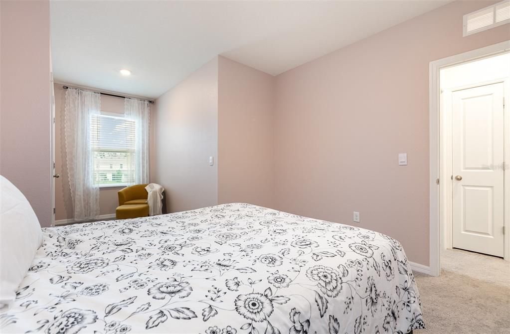 For Sale: $270,000 (3 beds, 2 baths, 1695 Square Feet)