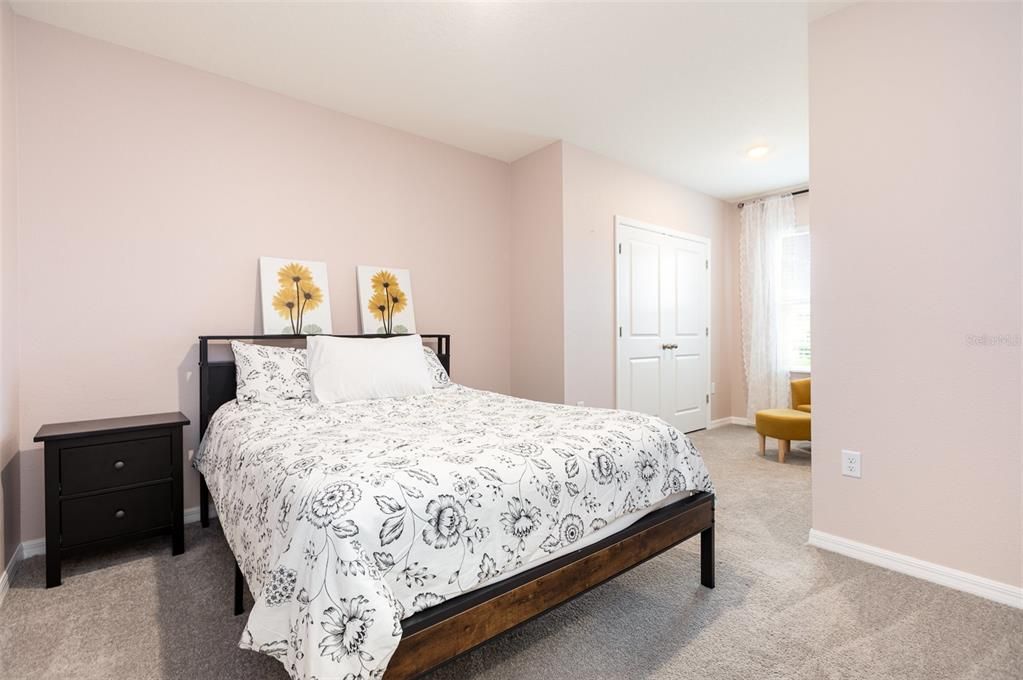 For Sale: $270,000 (3 beds, 2 baths, 1695 Square Feet)