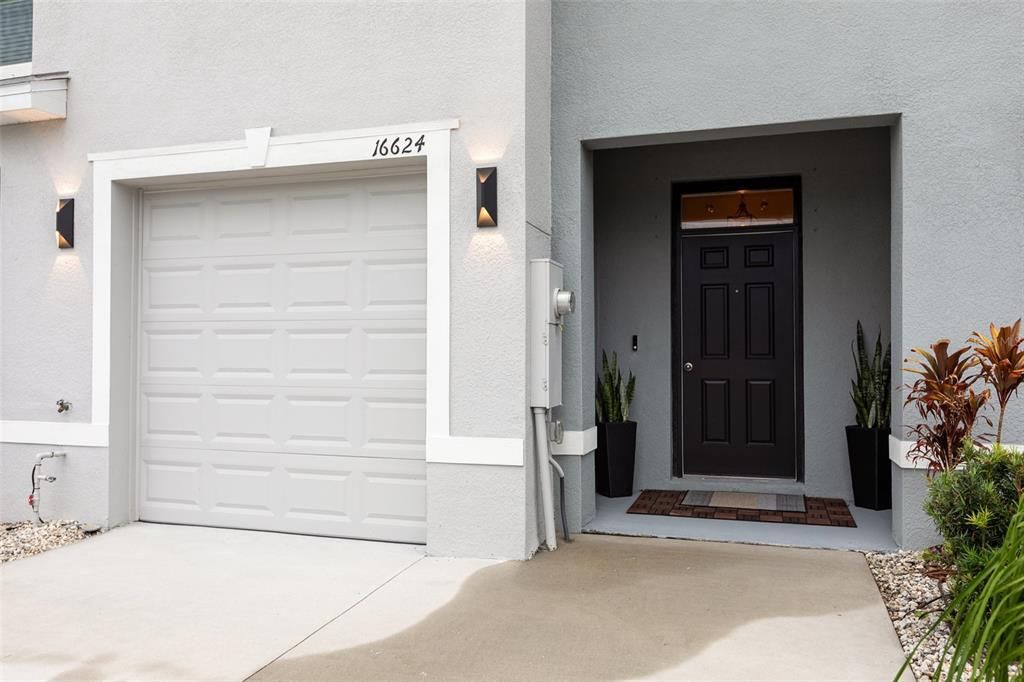 For Sale: $270,000 (3 beds, 2 baths, 1695 Square Feet)