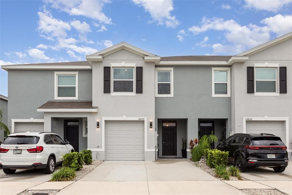 For Sale: $270,000 (3 beds, 2 baths, 1695 Square Feet)