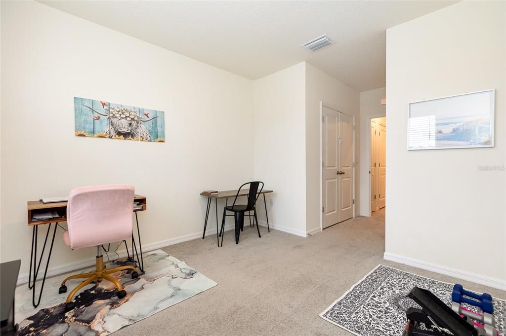 For Sale: $270,000 (3 beds, 2 baths, 1695 Square Feet)