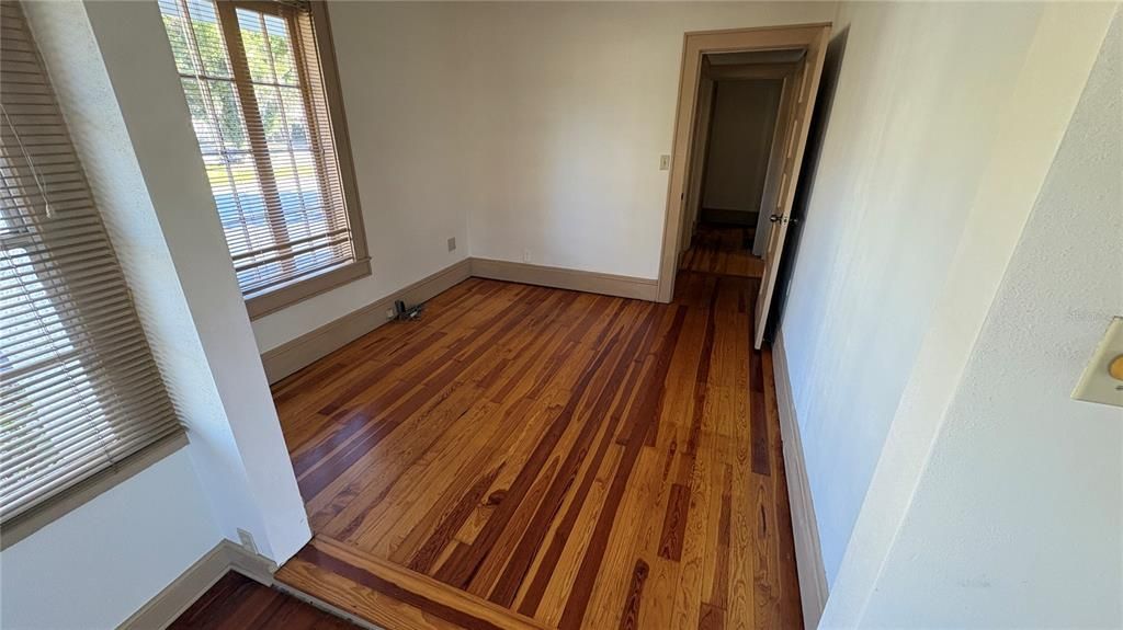 For Sale: $19,812 (0 beds, 0 baths, 1651 Square Feet)