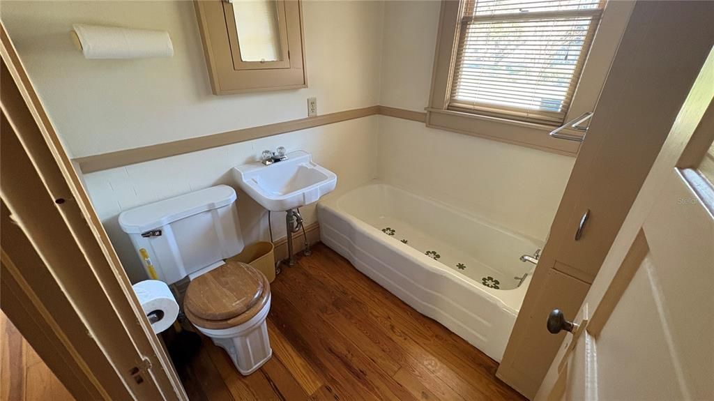 For Sale: $19,812 (0 beds, 0 baths, 1651 Square Feet)