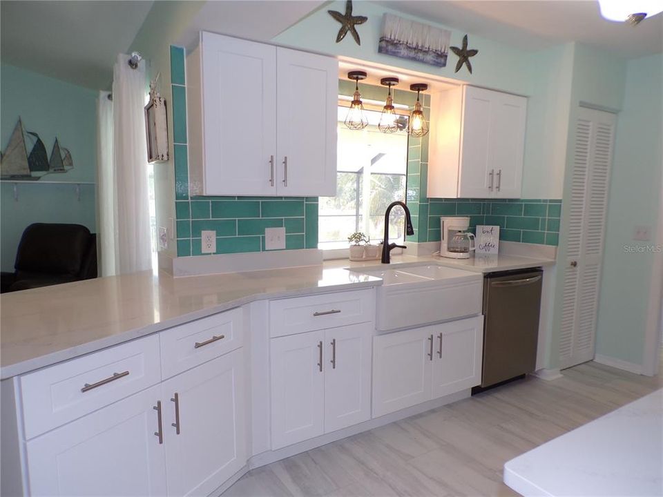 В аренду: $3,350 (3 спален, 2 ванн, 1922 Квадратных фут)