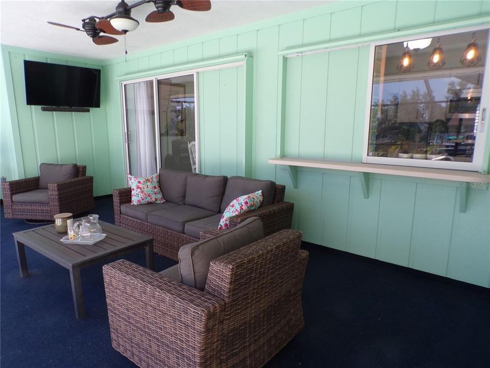 В аренду: $3,350 (3 спален, 2 ванн, 1922 Квадратных фут)