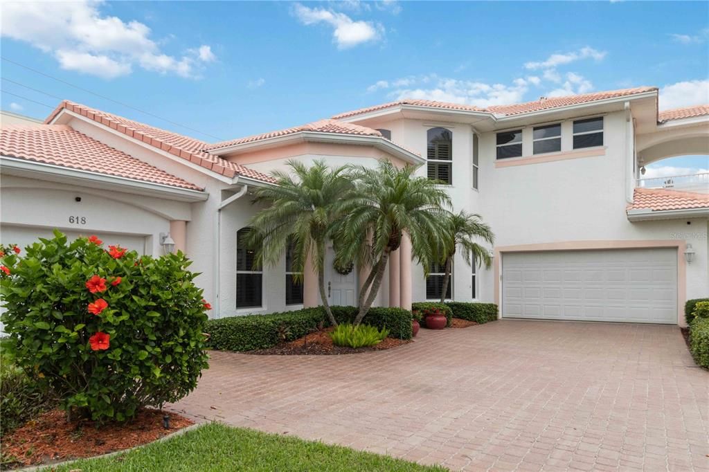 待售: $799,900 (3 贝兹, 3 浴室, 2701 平方英尺)