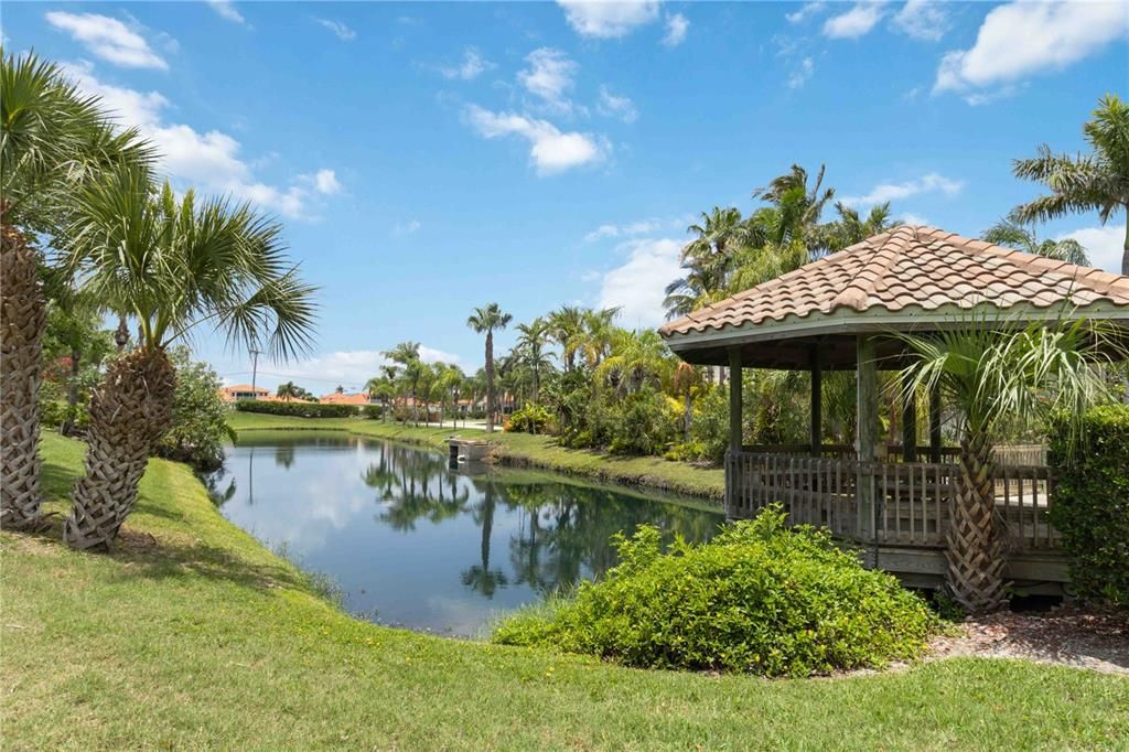 待售: $799,900 (3 贝兹, 3 浴室, 2701 平方英尺)