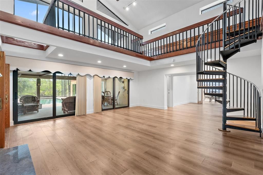 For Sale: $1,499,000 (5 beds, 4 baths, 4406 Square Feet)