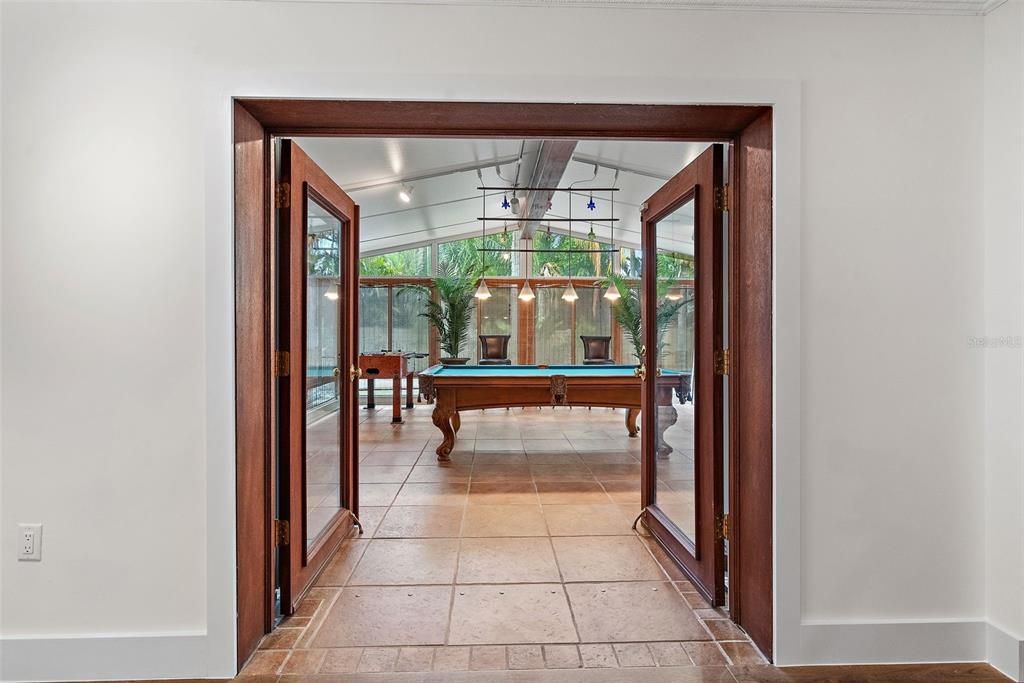 For Sale: $1,499,000 (5 beds, 4 baths, 4406 Square Feet)