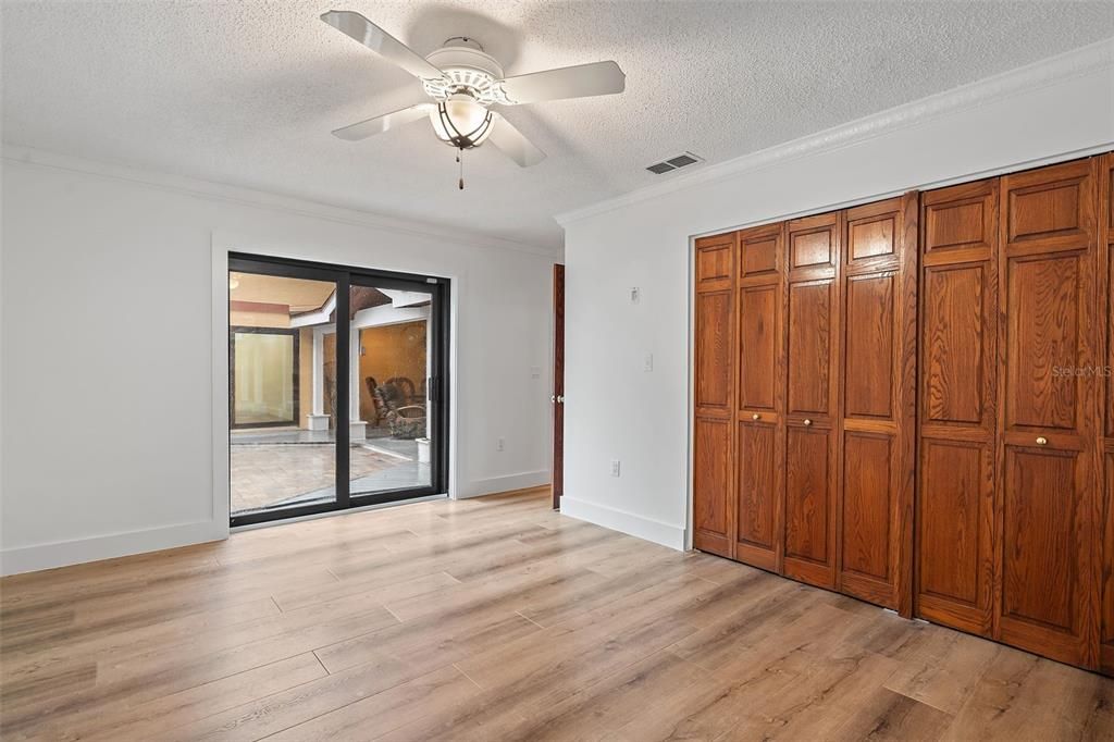 For Sale: $1,499,000 (5 beds, 4 baths, 4406 Square Feet)