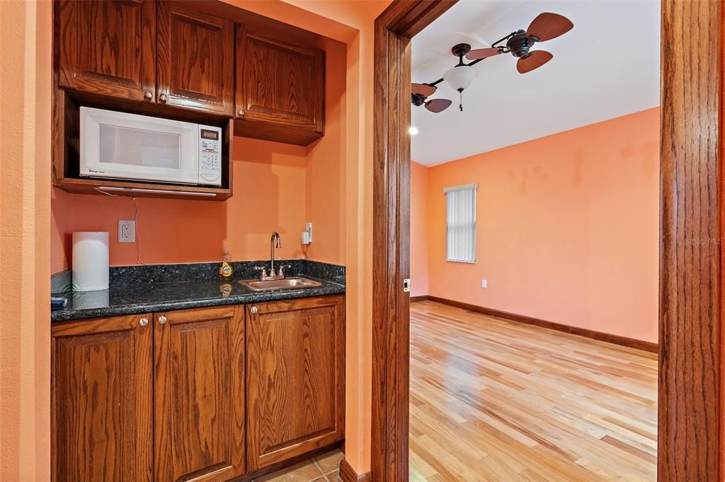 For Sale: $1,499,000 (5 beds, 4 baths, 4406 Square Feet)