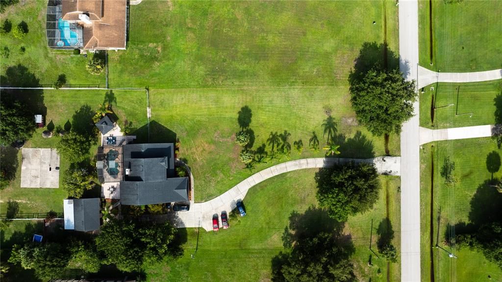 For Sale: $875,000 (5 beds, 2 baths, 3115 Square Feet)