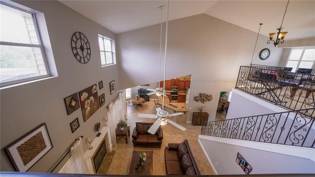 For Sale: $875,000 (5 beds, 2 baths, 3115 Square Feet)